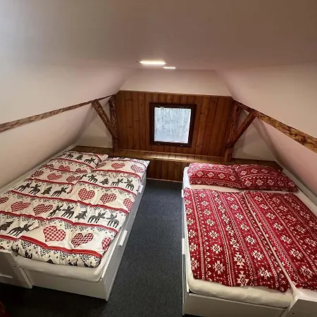 Chaloupka Krkonose Ferienhaus *